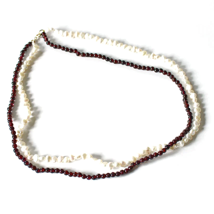 Vintage Two-Strand Pearls & Garnet Necklacewith 9ct Gold Catch