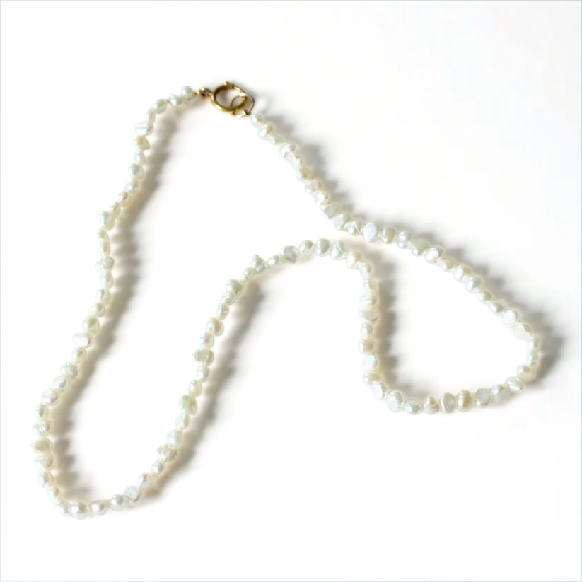 Vintage Sea Pearl Necklace with 9ct Bolt Ring Catch