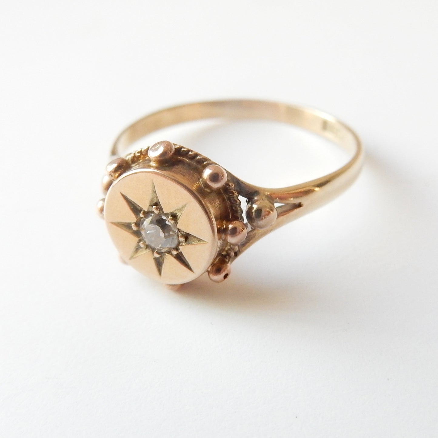 Victorian 15ct Gold Diamond Star Ring