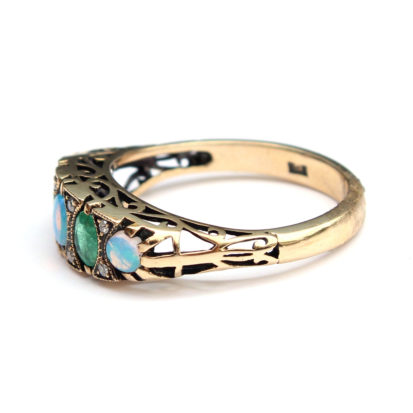 Vintage 9ct Gold Opal & Emerald Ring