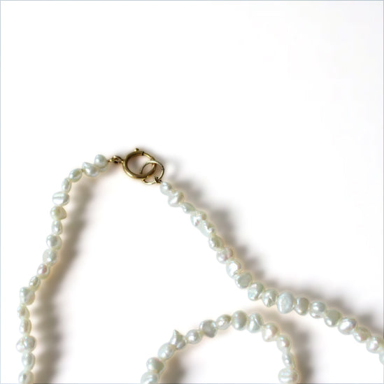Vintage Sea Pearl Necklace with 9ct Bolt Ring Catch