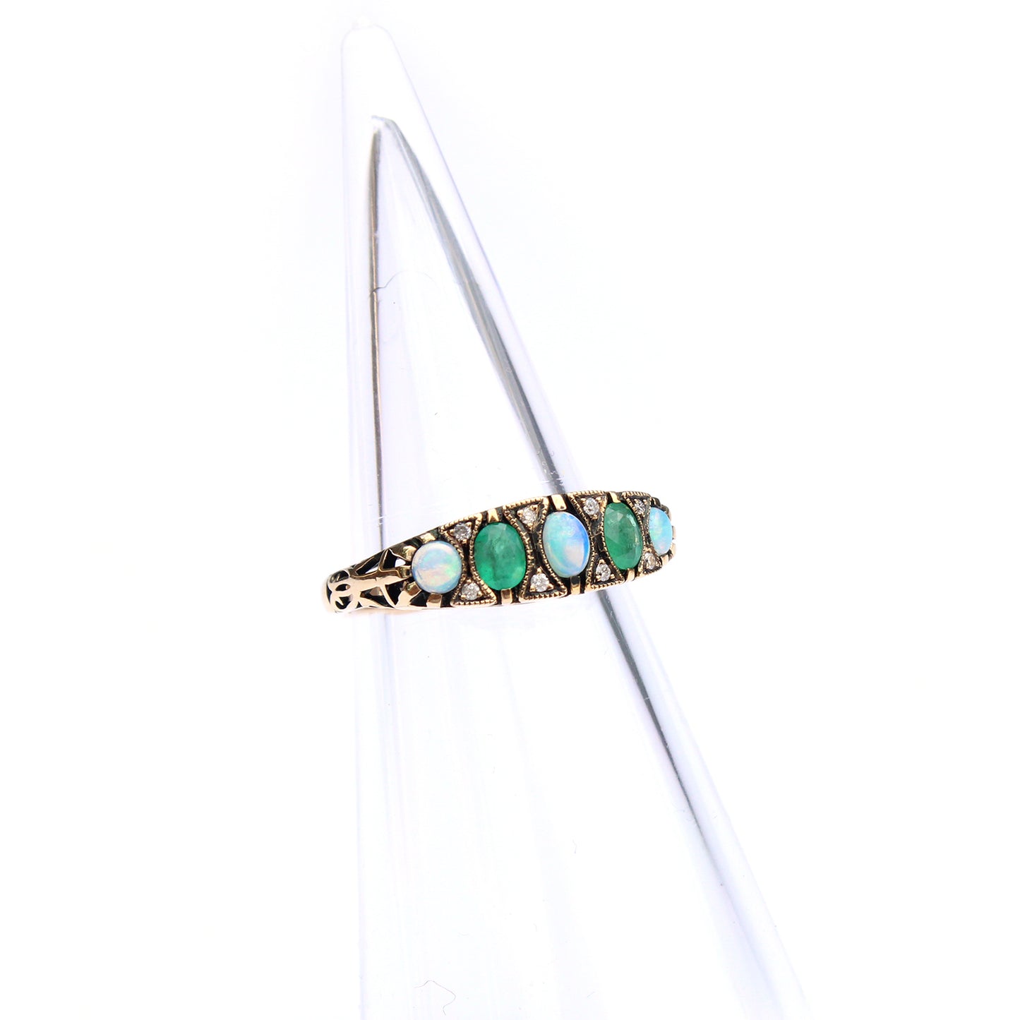 Vintage 9ct Gold Opal & Emerald Ring