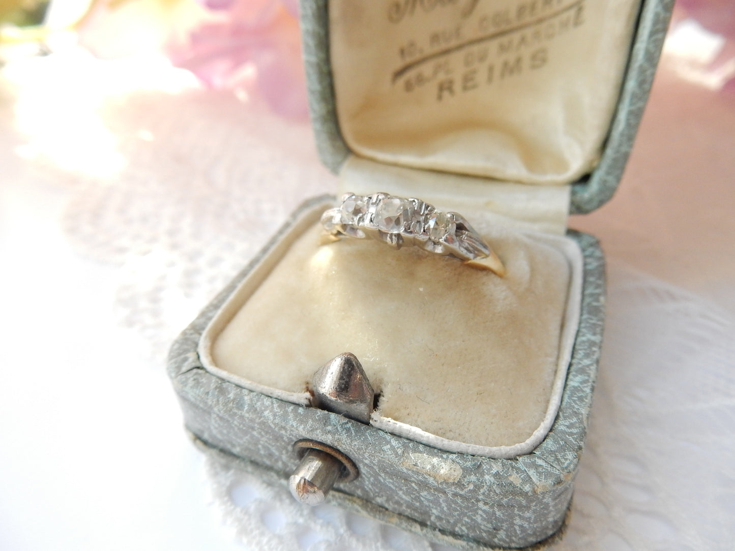 Art Deco 18ct Gold Platinum & Diamond Ring