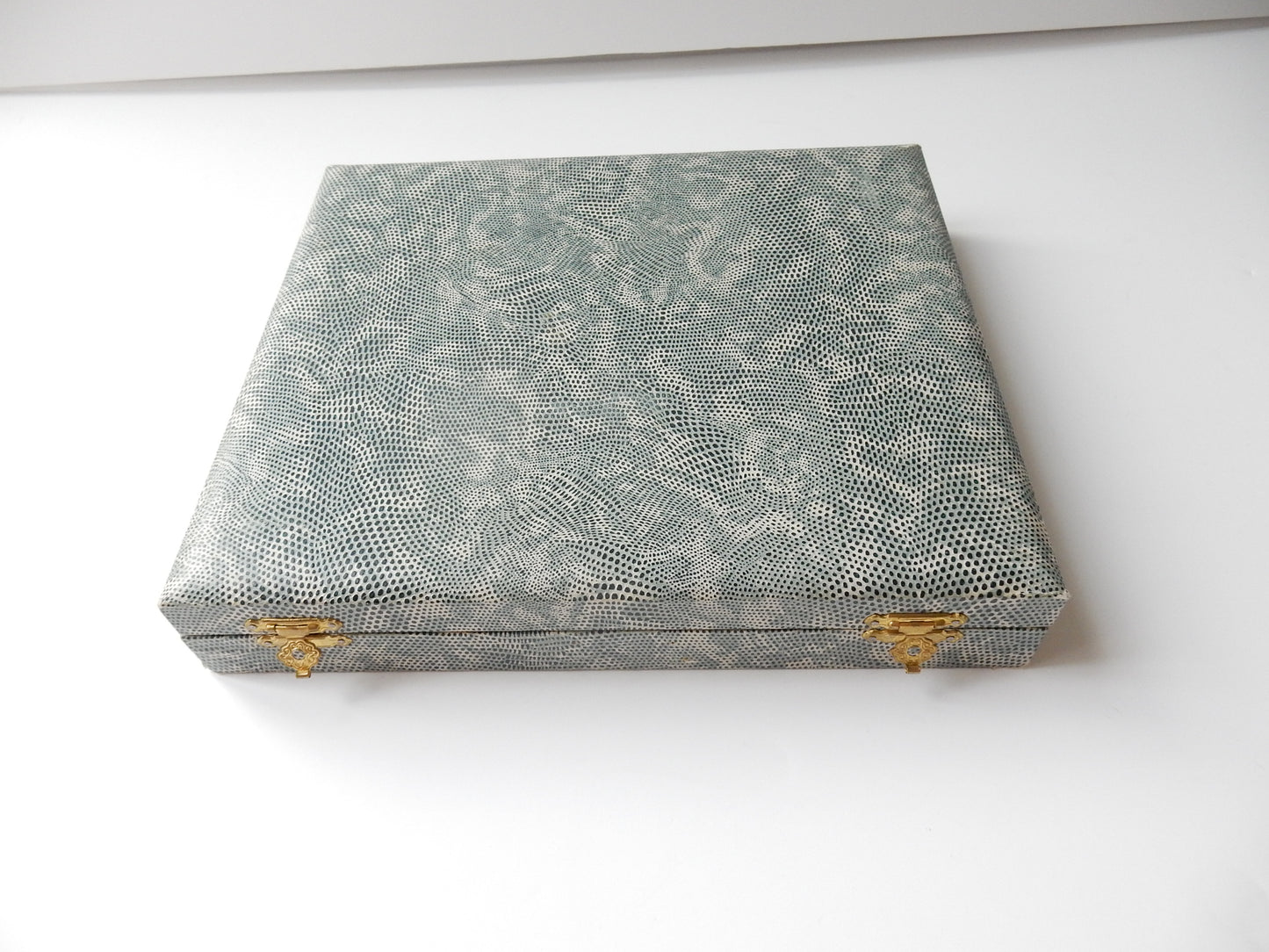 Vintage Turquoise Multi Ring Box for 17 Rings