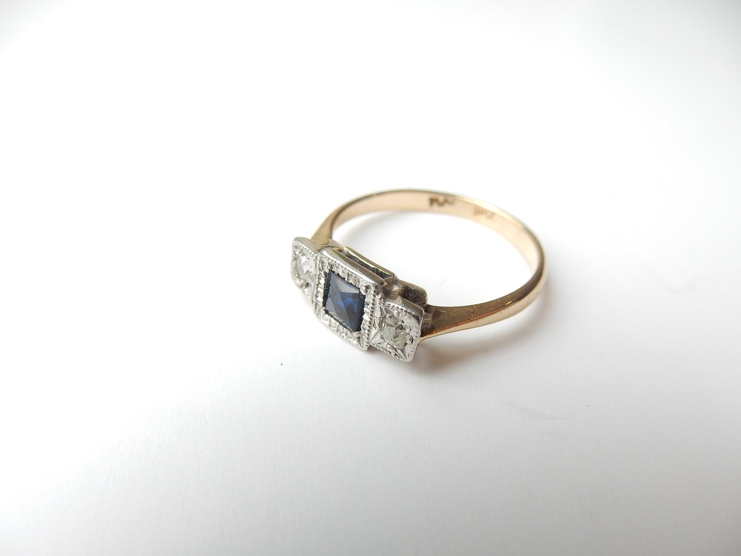 Art Deco 9ct Gold Platinum Sapphire & Diamond Ring