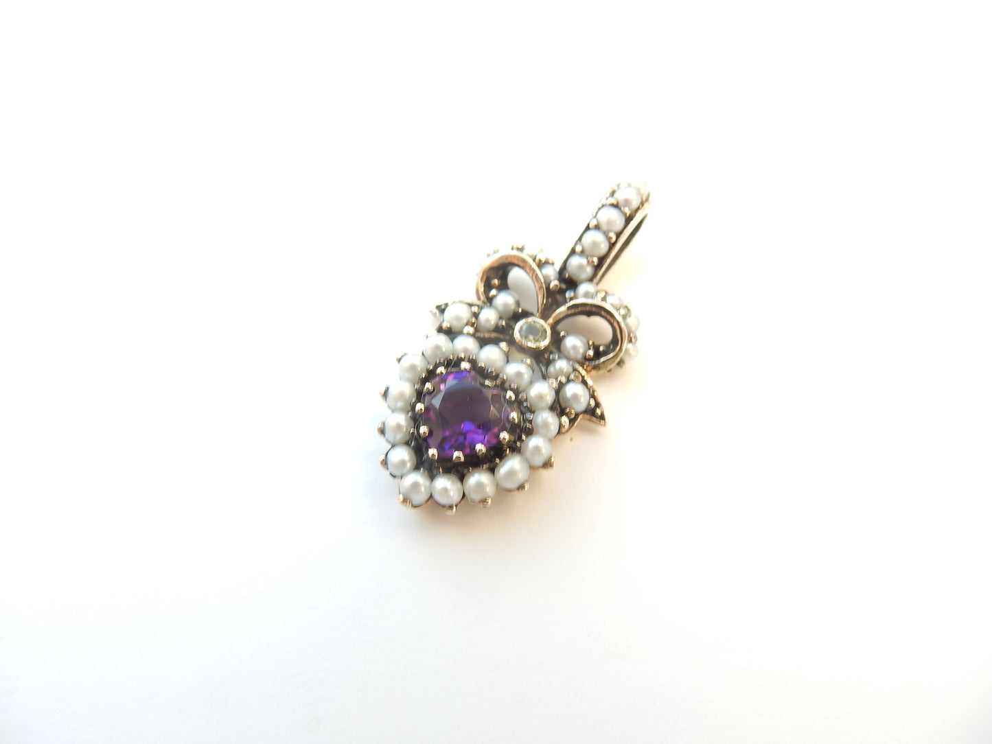 Victorian style 9ct Amethyst Pearl Peridot Sweetheart Pendant