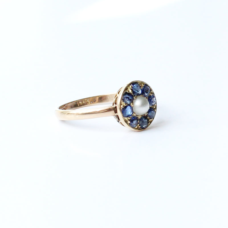 Layaway for JH Antique 18ct Gold Sapphire & Pearl Ring
