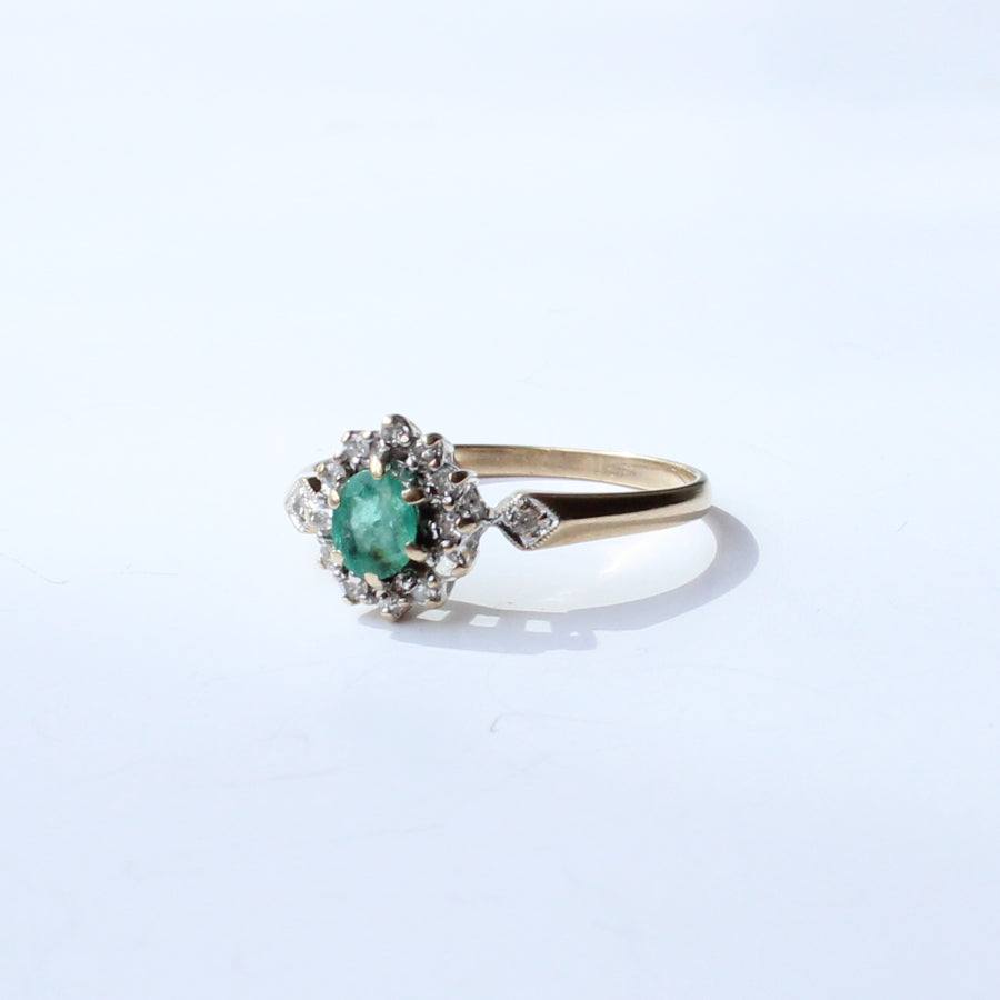 Vintage 9ct Gold Emerald & Diamond Halo Ring