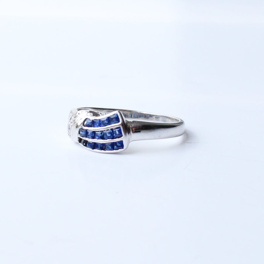 18ct White Gold Sapphire & Diamond Ring