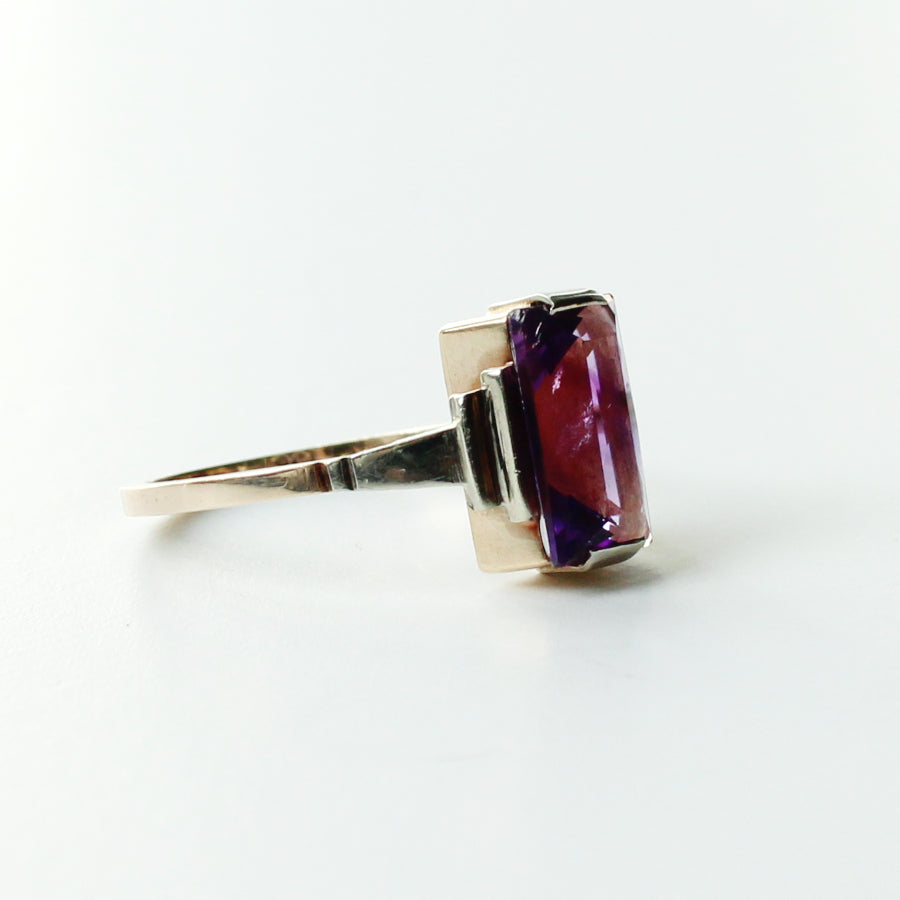 Art Deco 9ct Gold Amethyst Ring