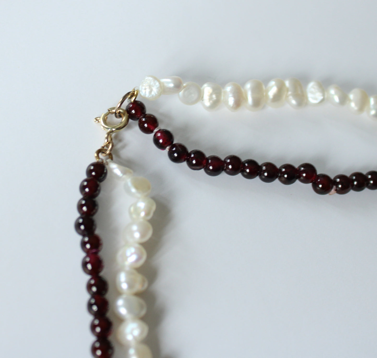 Vintage Two-Strand Pearls & Garnet Necklacewith 9ct Gold Catch