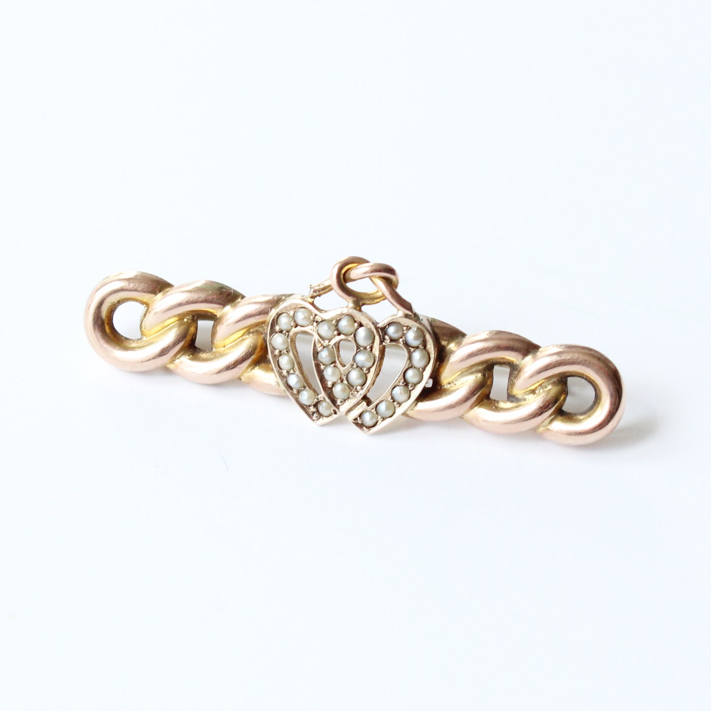 Victorian 9ct Pearl Sweetheart Brooch