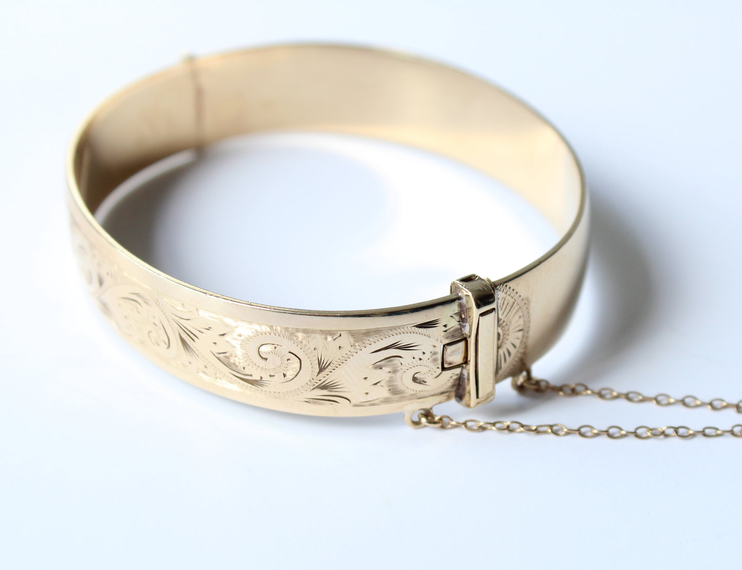 Vintage Rolled Gold Bangle