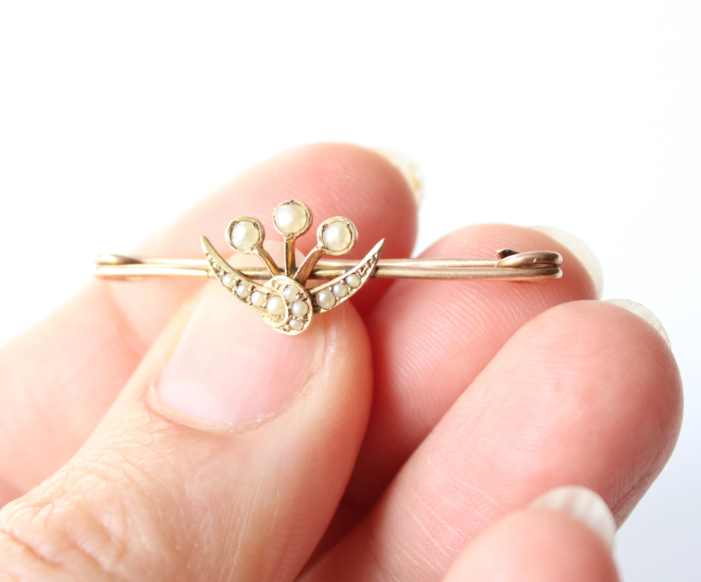 Antique 9ct Gold Pearl Moon Crescent Brooch