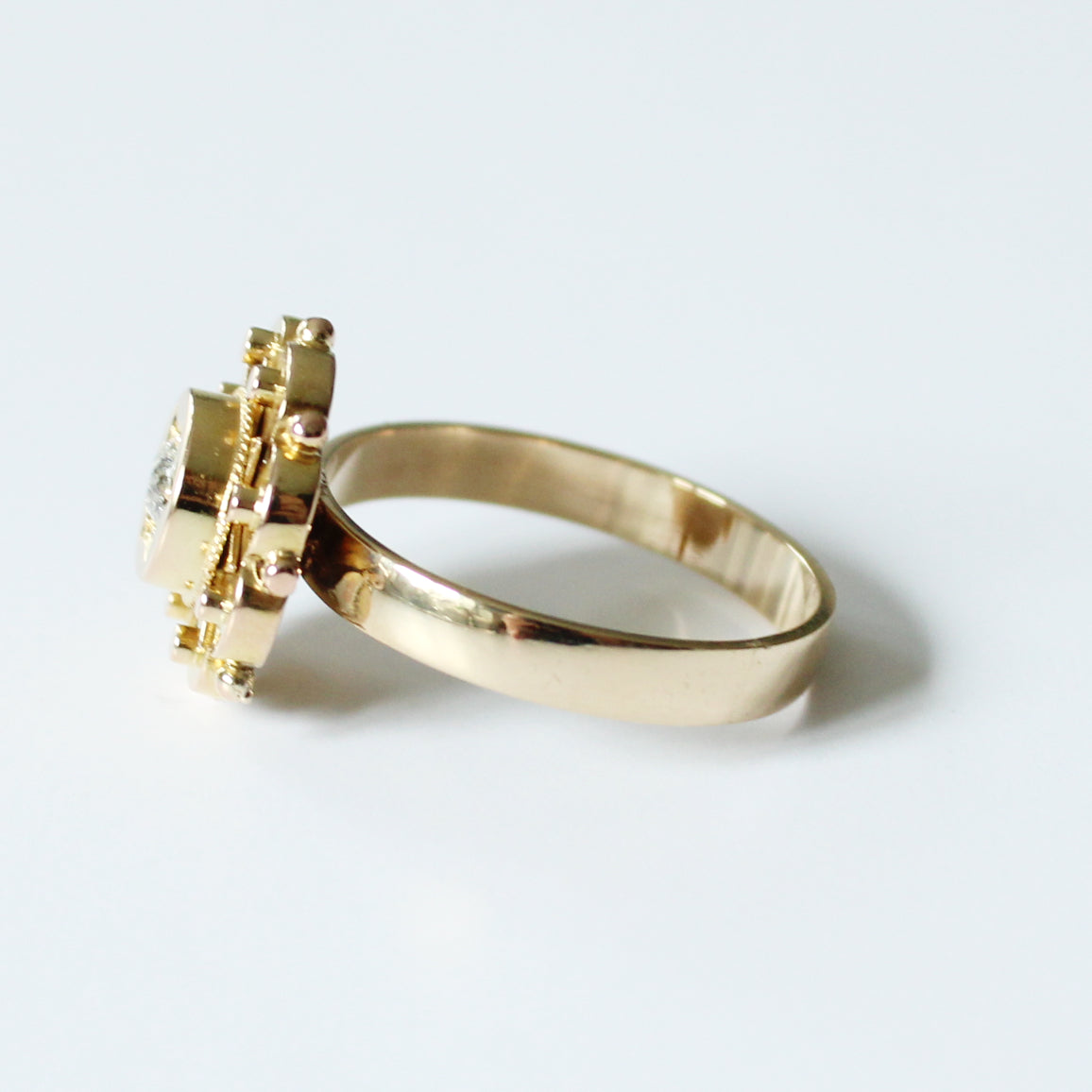 Antique 9ct Gold Etruscan Diamond Ring