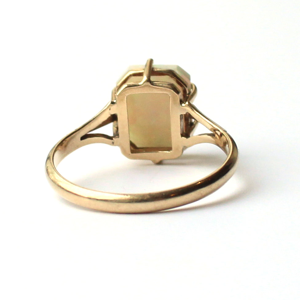 Vintage 9ct Gold Opal Ring