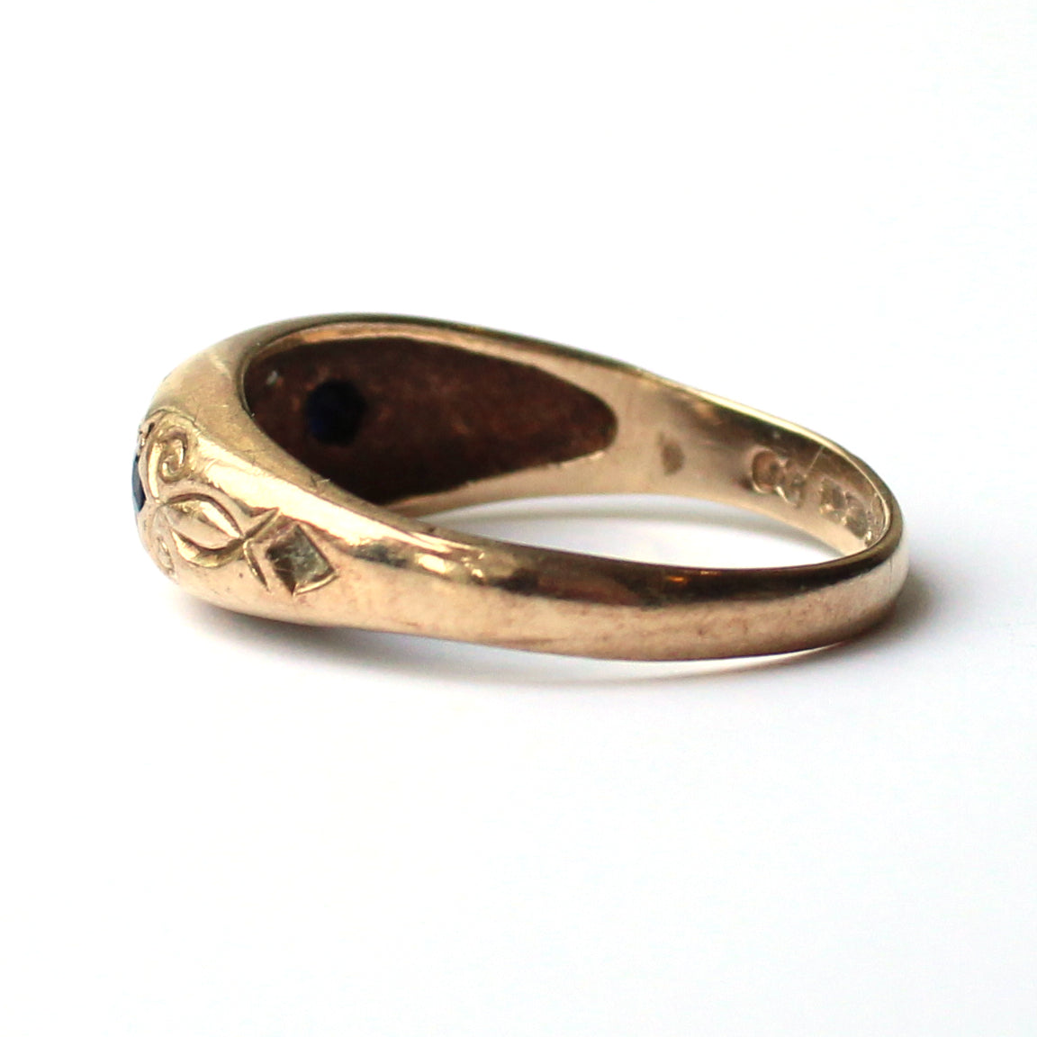 Vintage 9ct Gold Sapphire & Diamond Gypsy Ring