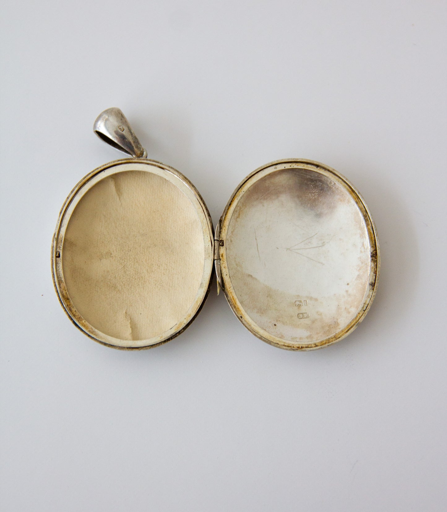 Antique Aesthetic Period Soild Silver Locket