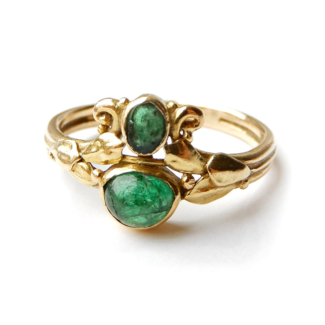 Art Nouveau 18ct Emerald Ring