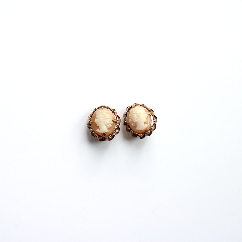 Antique 9ct RG Carved Shell Cameo Earrings
