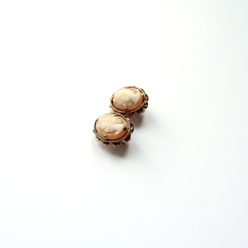 Antique 9ct RG Carved Shell Cameo Earrings
