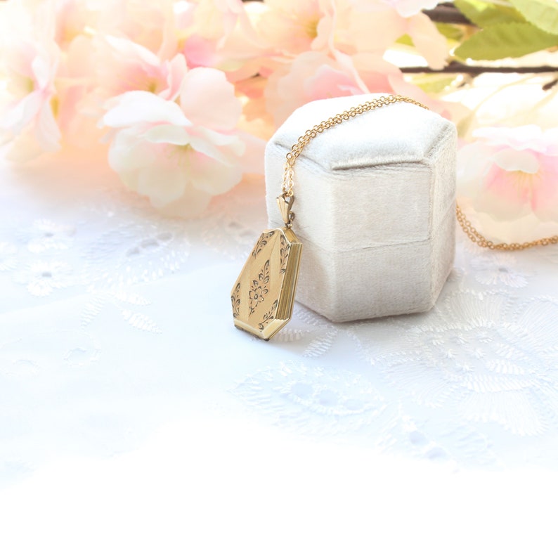 Art Deco Gold Filled Photo Locket with Chain