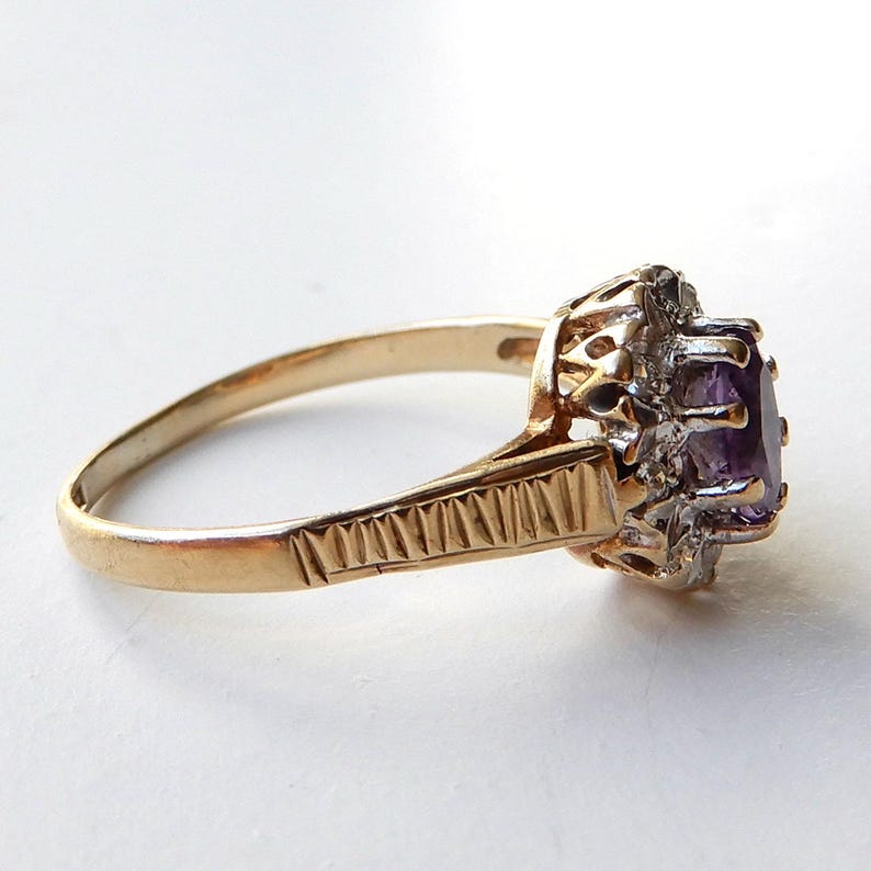 9ct Gold Amethyst & Diamond Ring
