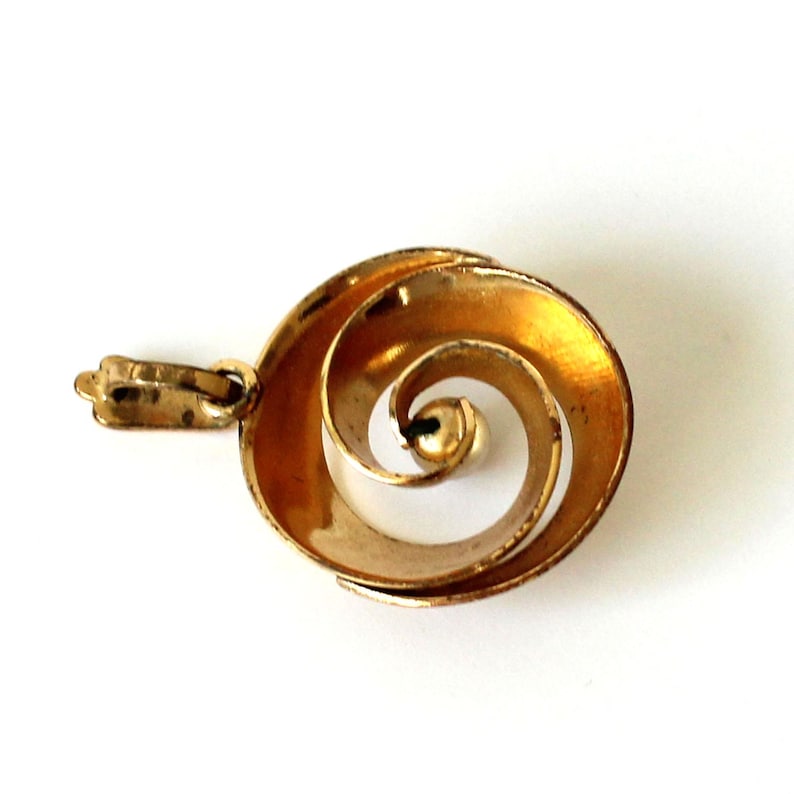 Vintage Rolled Gold Faux Pearl Spiral Pendant