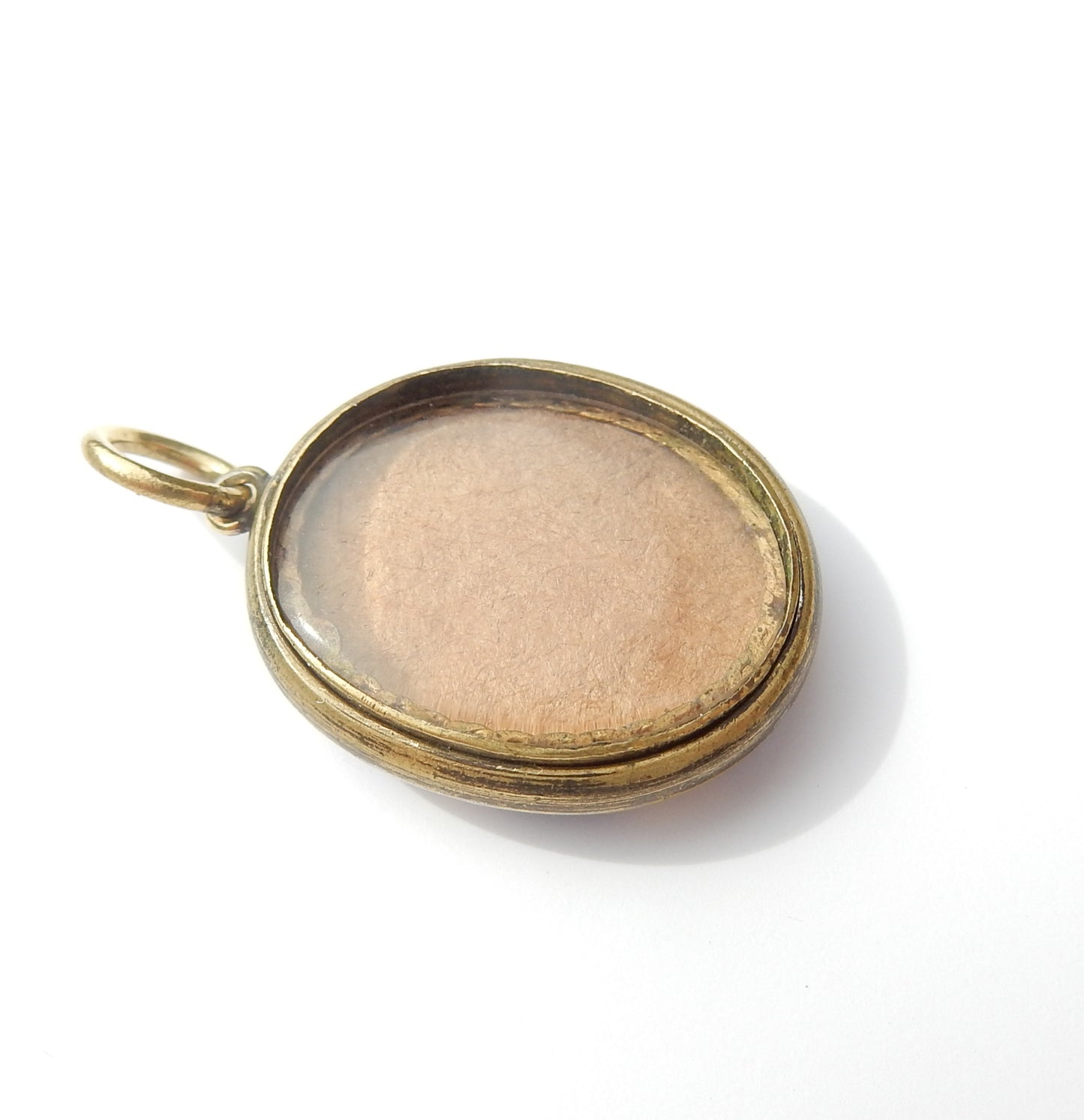Victorian 9ct Gold Front Enamel Ivy Leaf Locket