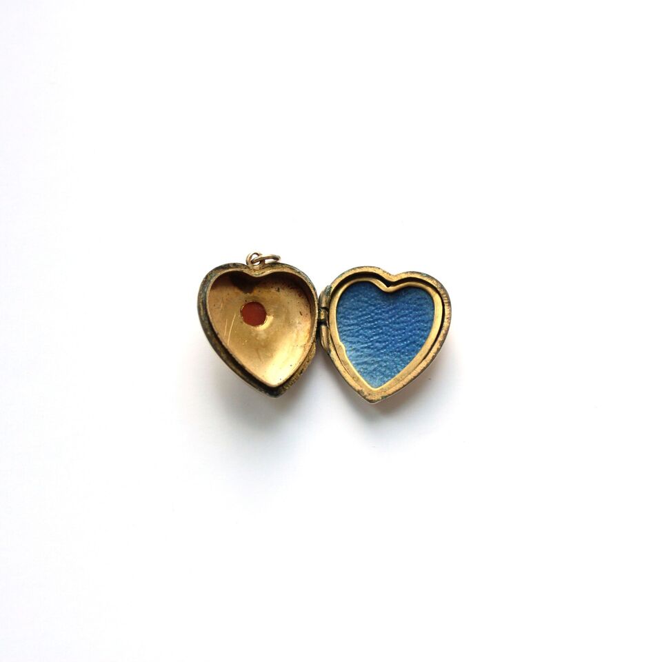 Antique 9ct Gold Back & Front Cameo Locket