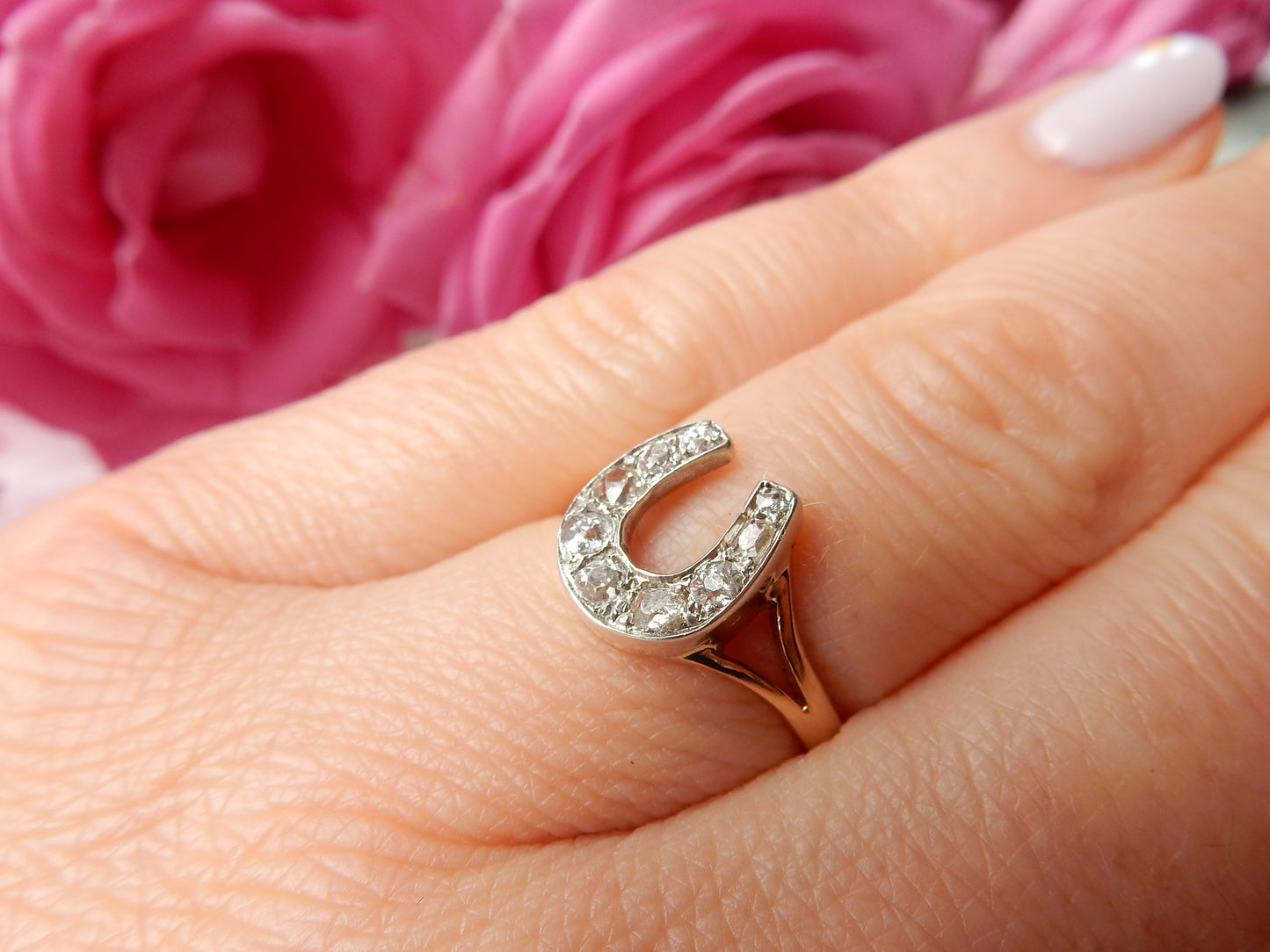Antique 18ct Gold Old Cut Diamond Horseshoe Ring US Size 7 UK P