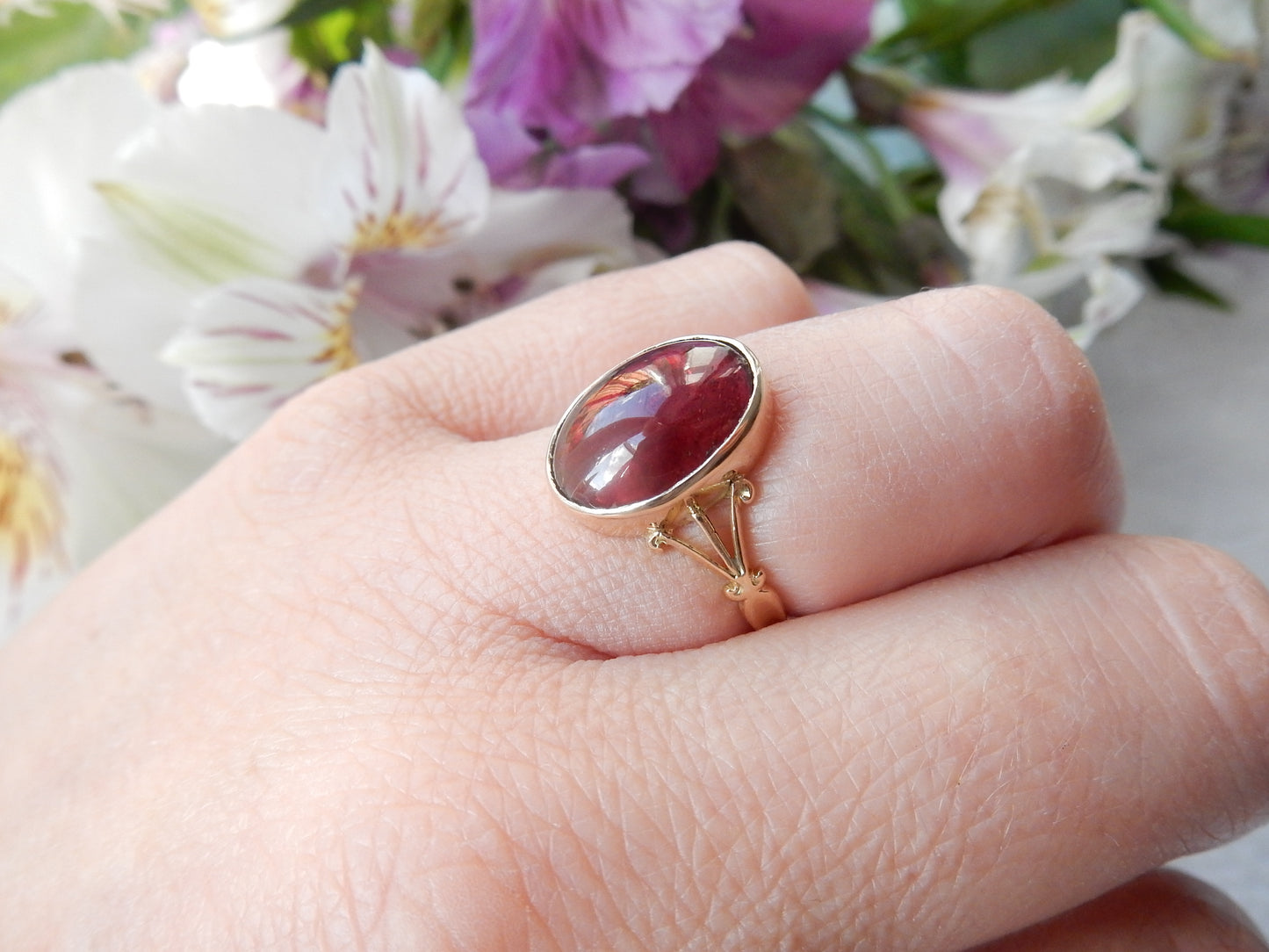 Antique 15ct Gold Garnet Cabochon Ring US Size 6 3/4 UK O