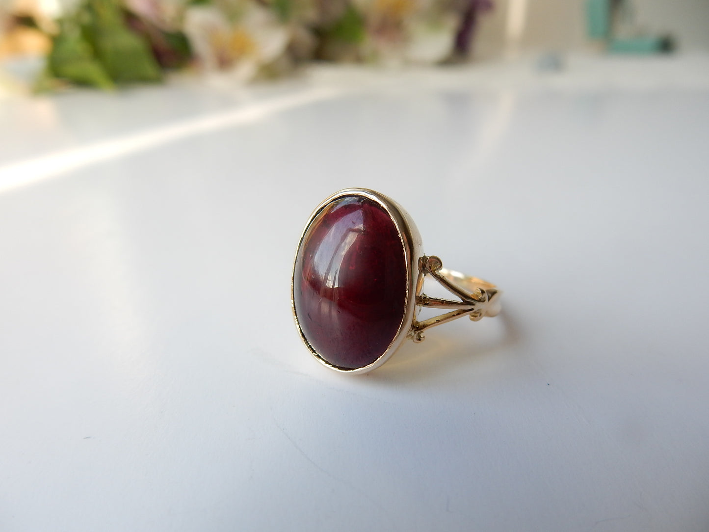 Antique 15ct Gold Garnet Cabochon Ring US Size 6 3/4 UK O