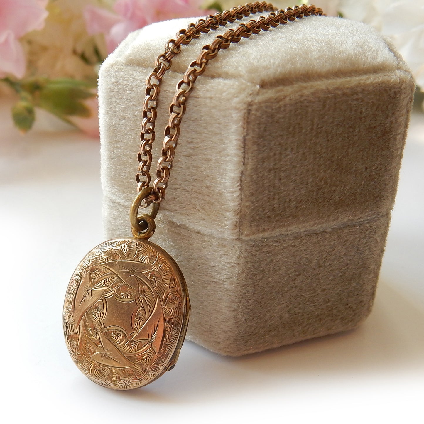 Antique Rolled Gold Engraved Ivy Leaf Locket with Antique Chain
