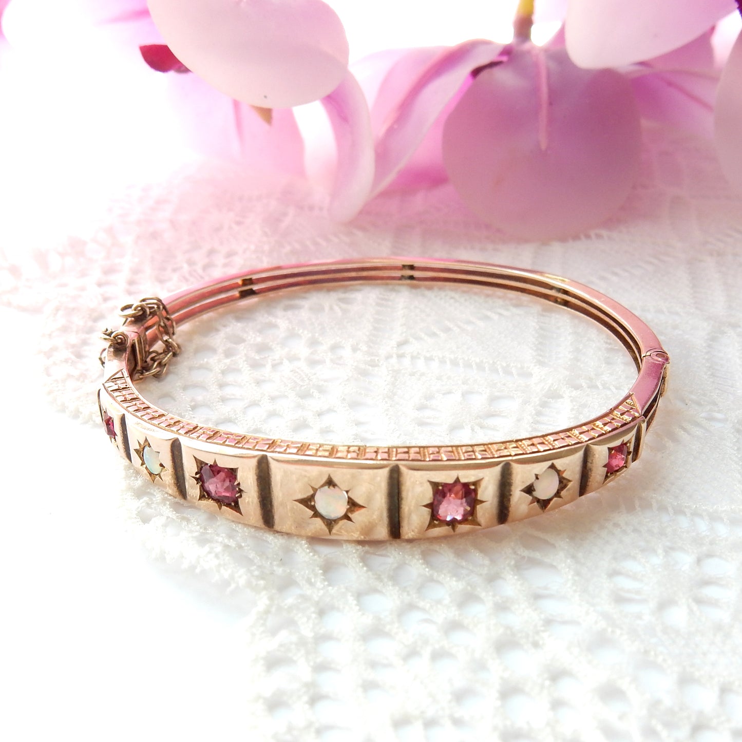 Victorian 9ct Gold Opal & Ruby Starburst Bangle Bracelet 5 3/4" (10.7grams)