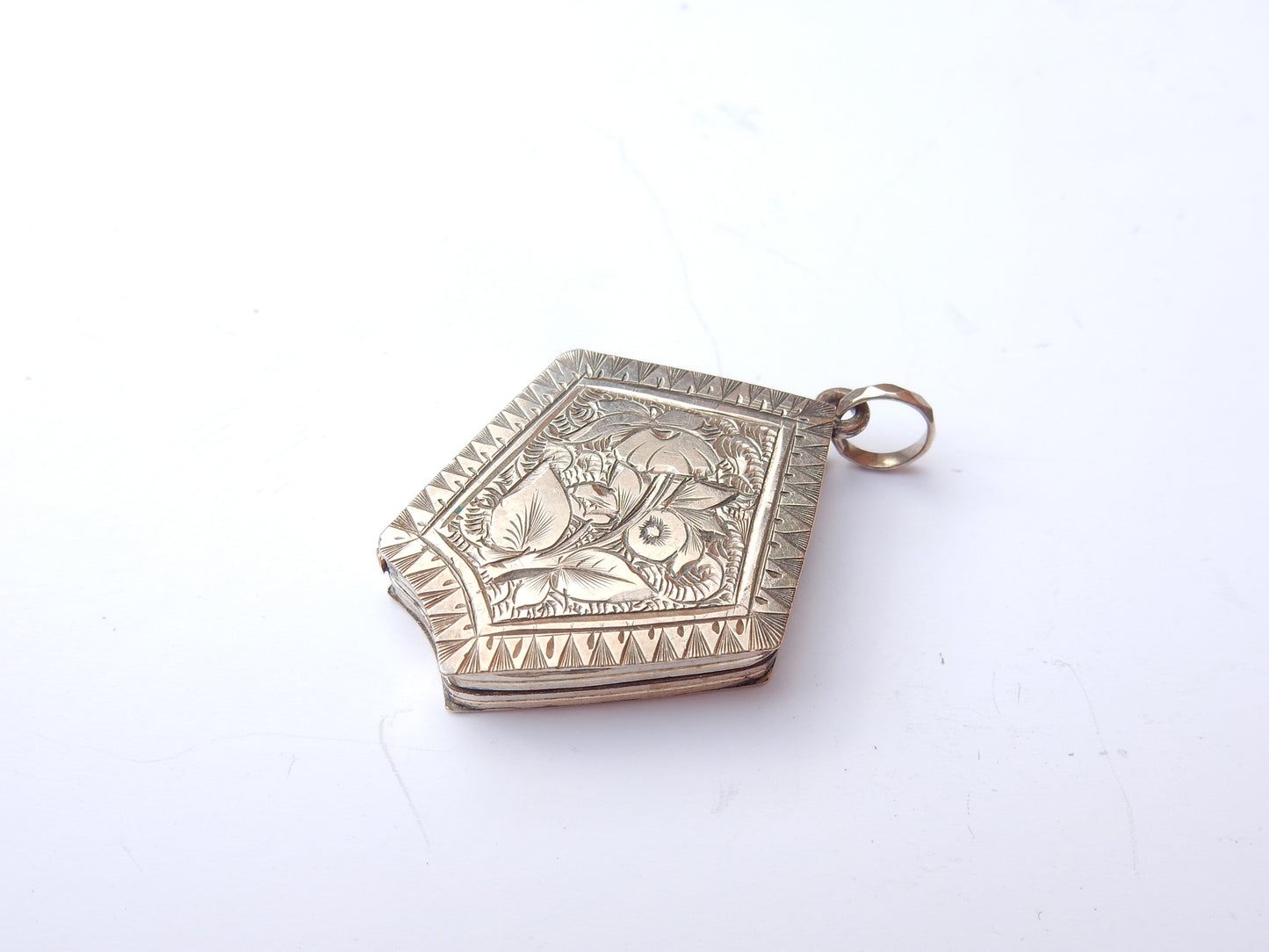 Antique Rolled Gold Shield Locket Vintage Gold Engraved Locket
