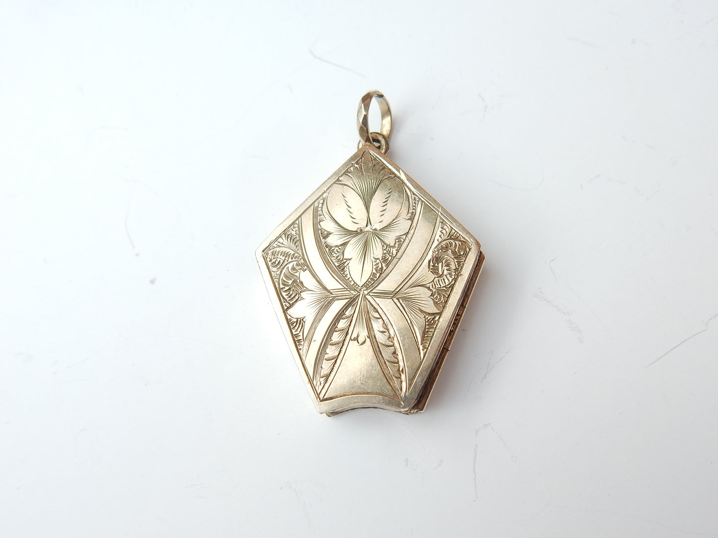 Antique Rolled Gold Shield Locket Vintage Gold Engraved Locket