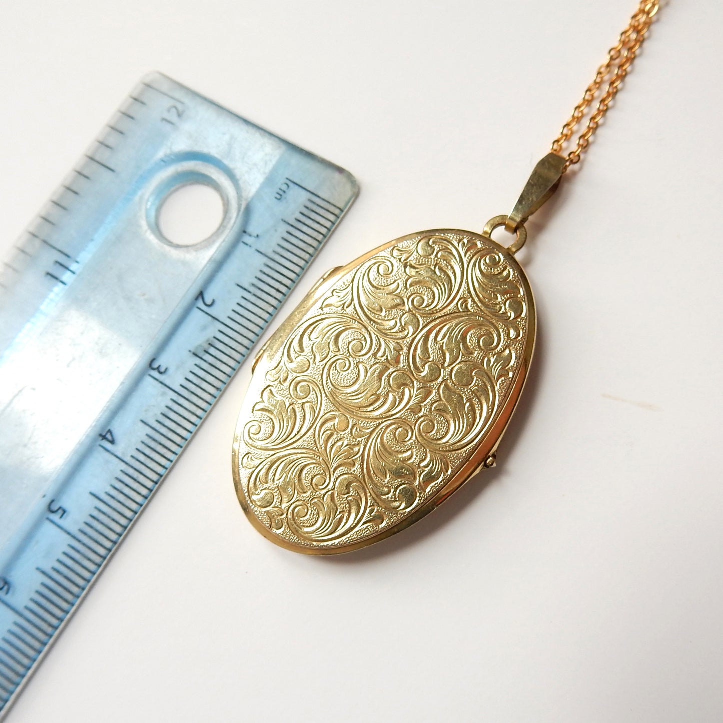 Vintage 14ct Rolled Gold Photo Locket with Chain