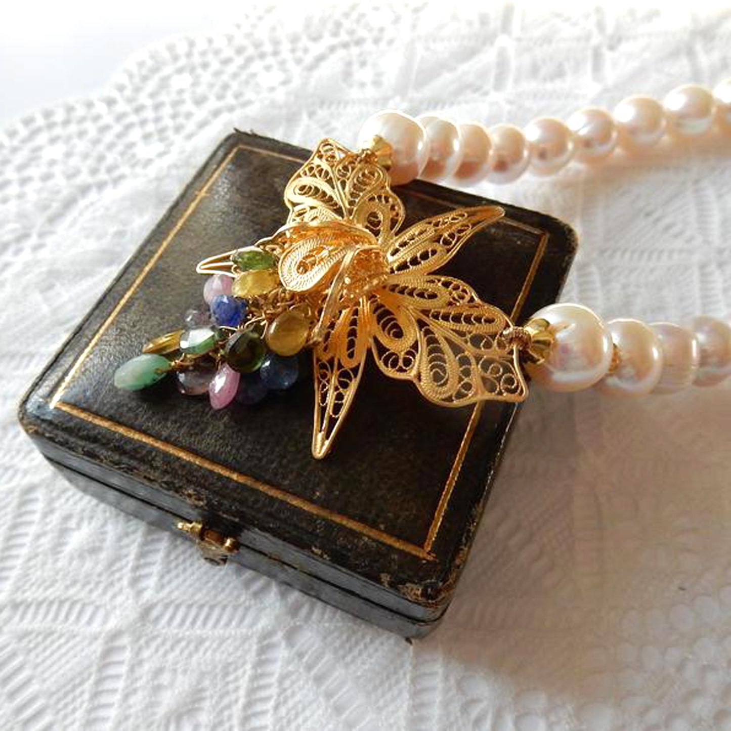 Pearl Filigree Sapphire Ruby Emerald Rose Quartz Flower Cluster Necklace Pearl Choker