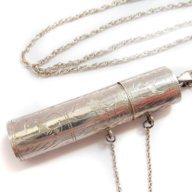 Vintage HMS Solid Silver Sewing Needle Thimble with Solid Silver 30" Chain