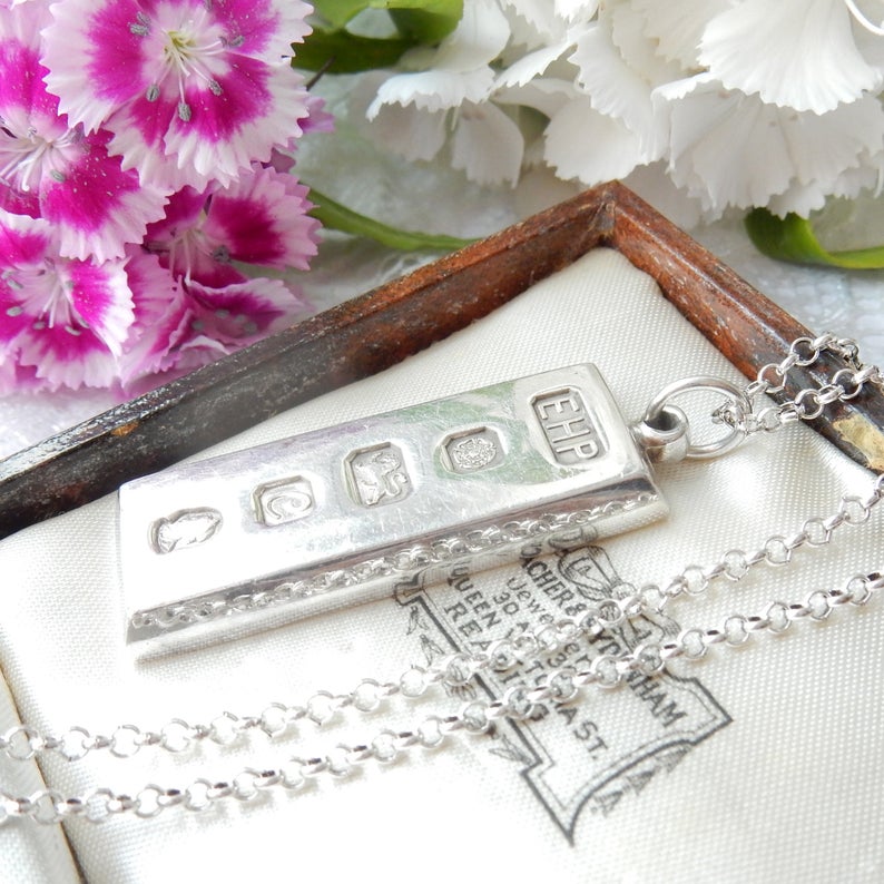 Large Vintage HMS Sterling Silver Ingot Pendant & 18" Chain Sheffield 1977 34grams