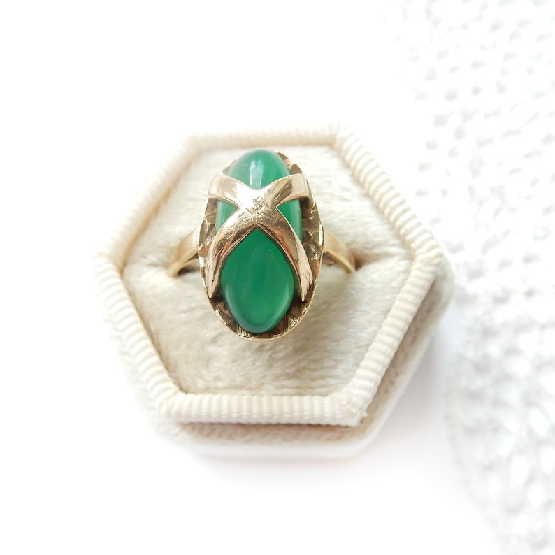 Antique Art Deco 9ct Gold Green Chrysoprase Gold Ring US Size 5.5