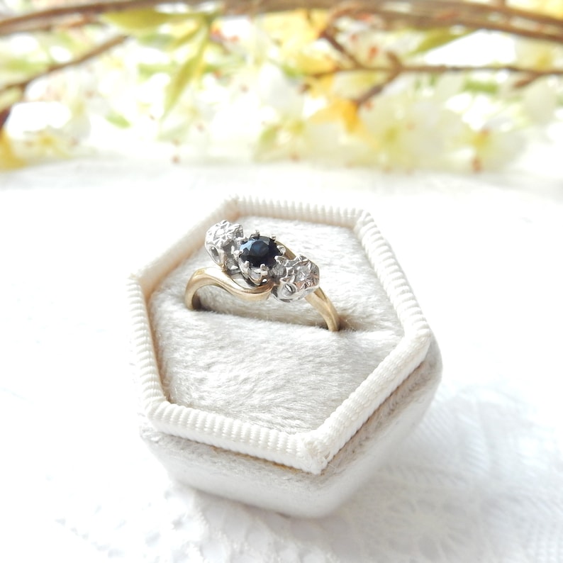 Vintage 9 ct Gold Sapphire & Diamond Toi et Moi Ring US Size 5 UK L