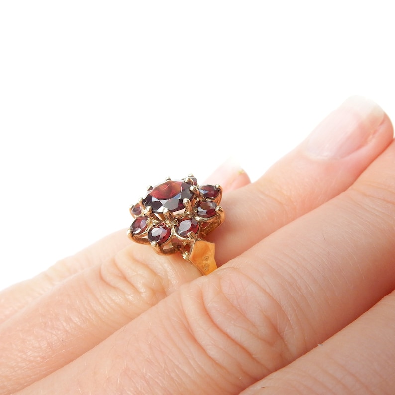 Vintage Gilt Metal Garnet Flower Ring January Birthstone Size 5.5
