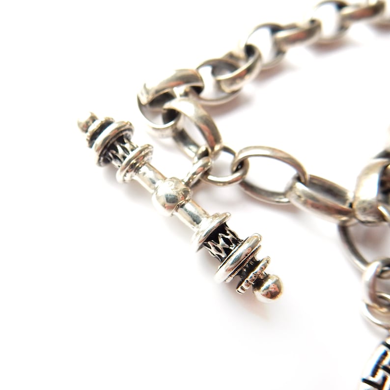 Chunky Sterling Silver Belcher T Bar Chain Ruby Lion Fob 20inches