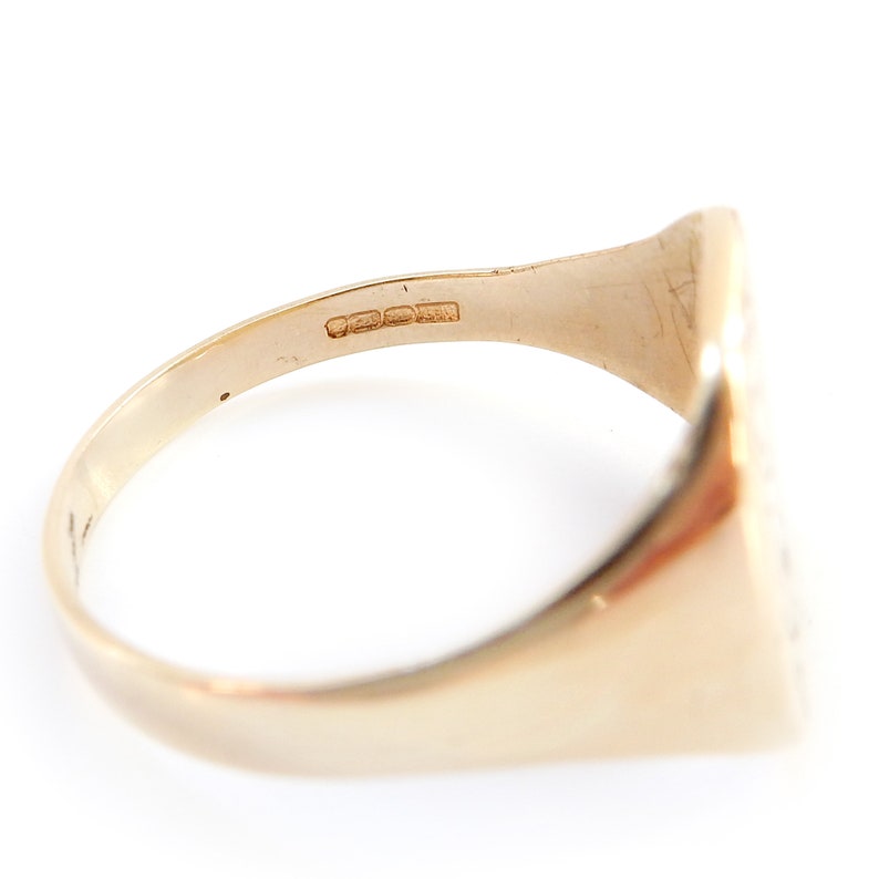 Vintage 9ct Gold Signet Ring Size 9.5
