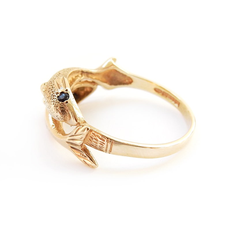 Vintage 9ct Gold Sapphire Dolphin Ring Size 6