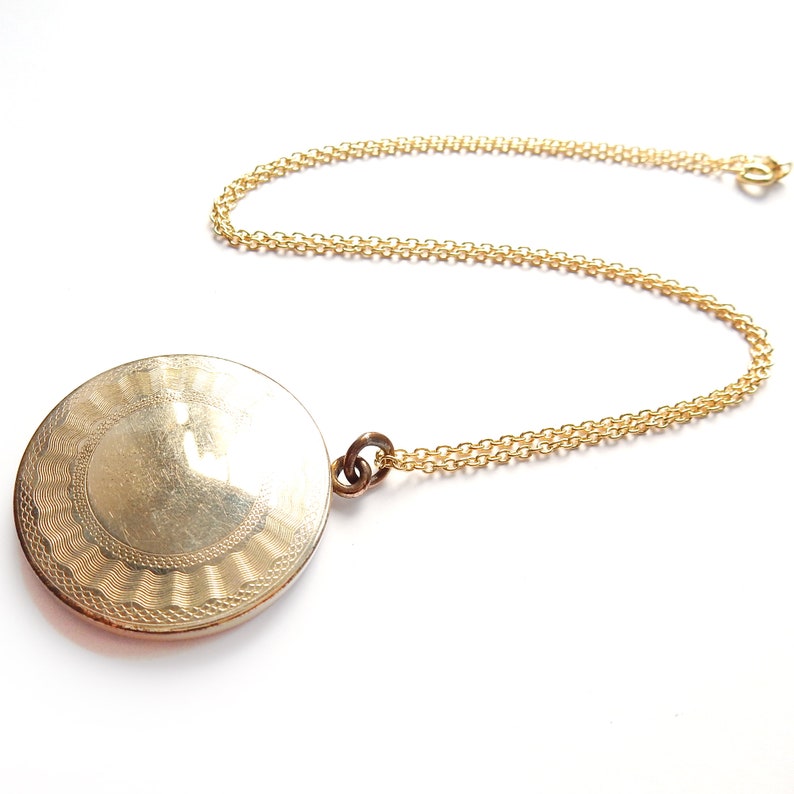 Vintage Rolled Gold Locket & Chain
