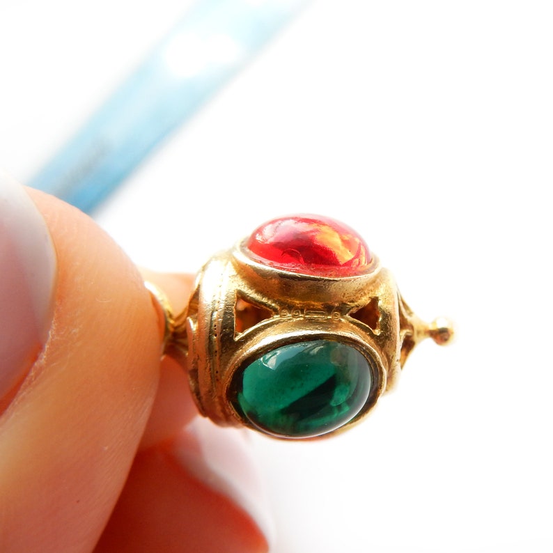 Vintage 9ct Gold Glass Cabochon Lantern Lamp Charm