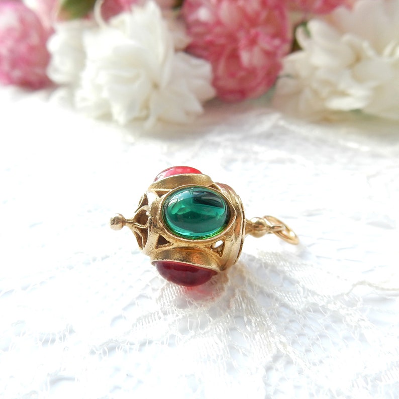 Vintage 9ct Gold Glass Cabochon Lantern Lamp Charm